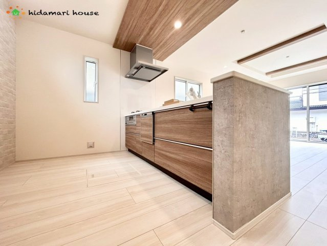 北本市中丸7丁目　全1棟　新築戸建　ブルーミング01のキッチン