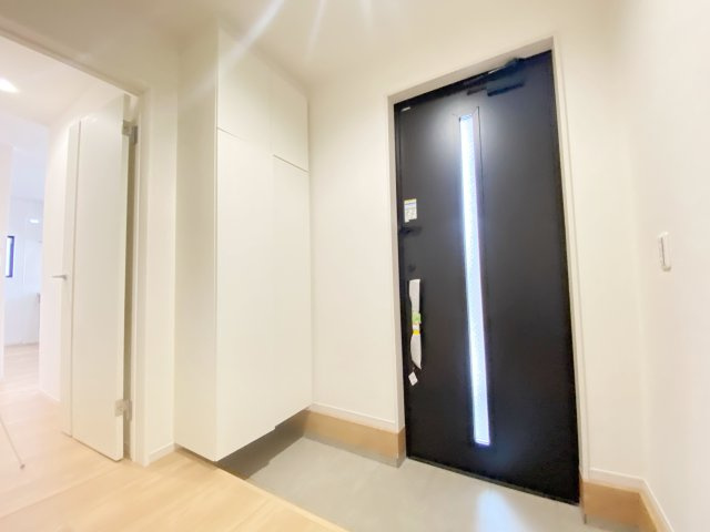 『八王子市新築戸建て』八王子市富士見町7-6【仲介手数料無料】　７期の玄関|～仲介手数料無料☆八王子ひなた不動産～　八王子市富士見町　新築戸建て
