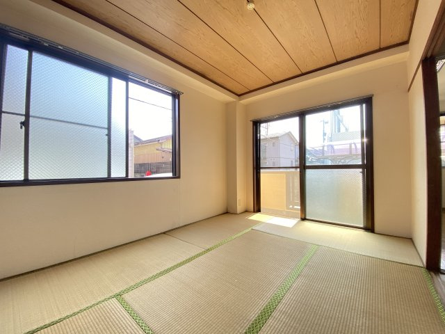 デュエットマルチョウの内装