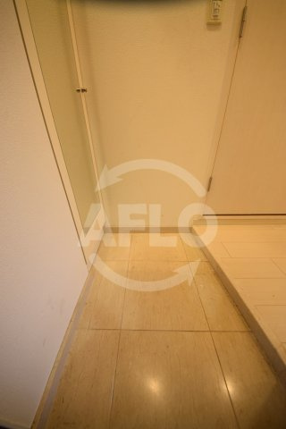 フェルザ今宮戎の玄関|Krehl難波南　玄関スペース