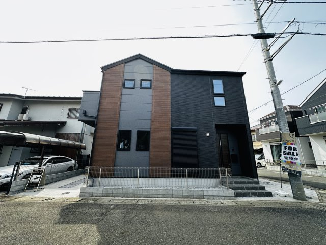 平塚市幸町新築戸建て　2期1号棟