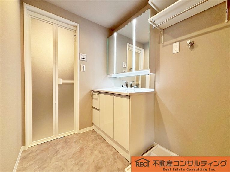 シャルマンコーポ西宮東の玄関