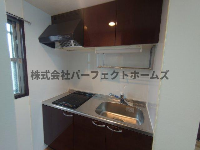 ライズアップ西尾のキッチン