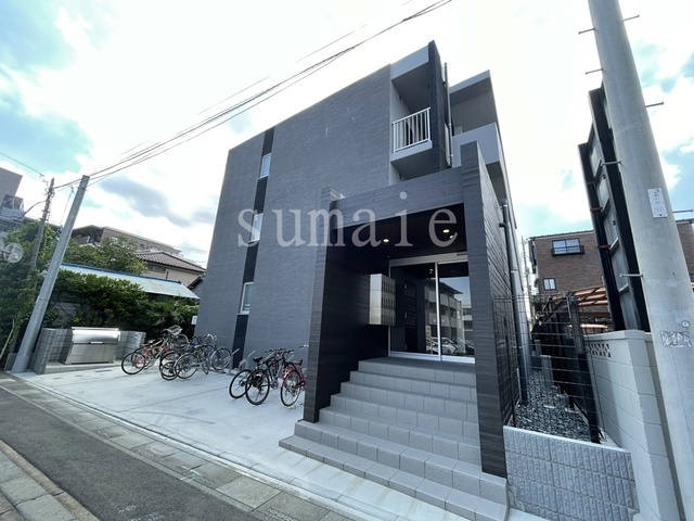 シャロン大宮の外観|オシャレな外観です♪