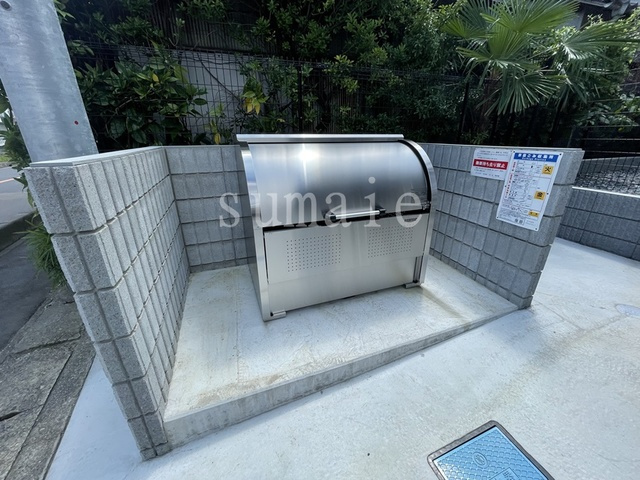 シャロン大宮のその他共用部分|敷地内にゴミ置き場あります♪