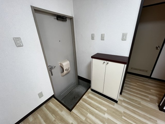 メゾンラフィットの玄関