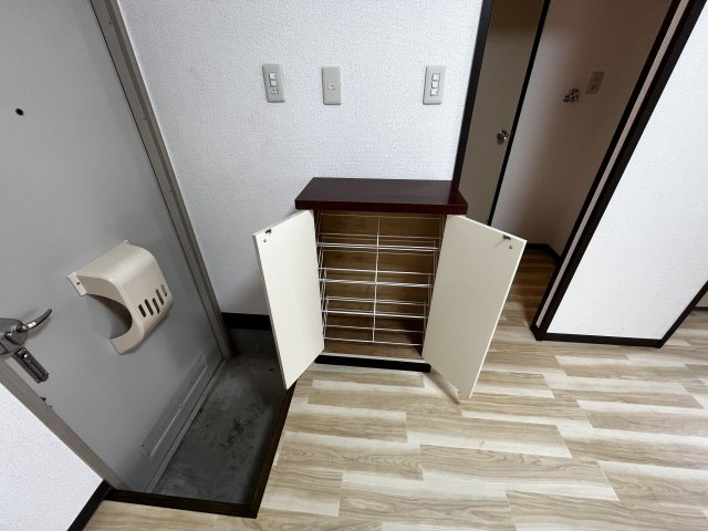 メゾンラフィットの玄関