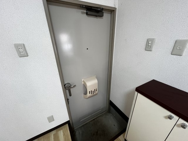 メゾンラフィットの玄関