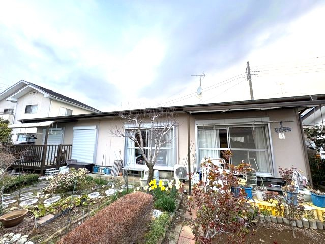 土いじりが好きな方へ！広々庭付き中古平屋in那須塩原