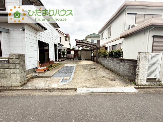 【駐車場】 | つくばみらい市谷井田1期　中古戸建 | マイホームなら駐車場代がかかりません！しかも、自宅の駐車場で洗車ができます！今までコイン洗車に行っていた手間も省けて、節約にもつながります(^^♪