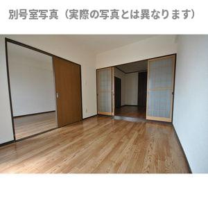 アパートメントハウス朴の樹の居間・リビング