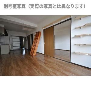 アパートメントハウス朴の樹の内装
