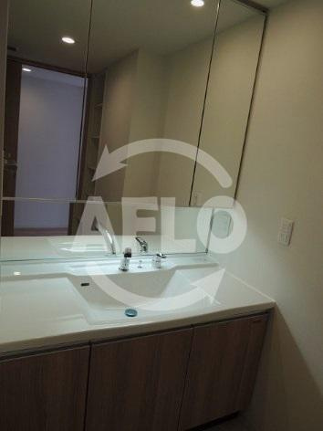 CITY SPIRE難波グレイスの独立洗面台|CITY SPIRE難波グレイス　独立洗面台