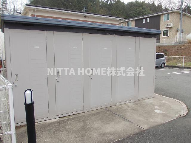 アルメールＣのその他|外部トランクも完備しています＊