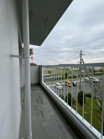平田台住宅１４号棟のバルコニー