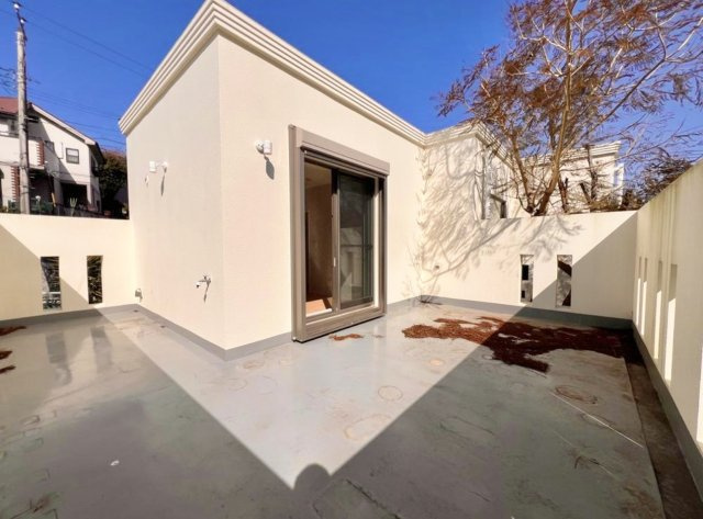 Kamakura Atelier Houseｰ鎌倉市笛田のバルコニー