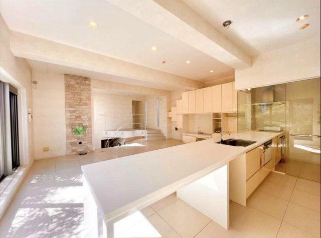 Kamakura Atelier Houseｰ鎌倉市笛田のキッチン