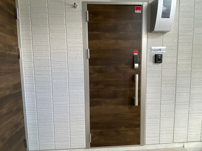 Luce Solare(ルチェ ソラーレ)の玄関