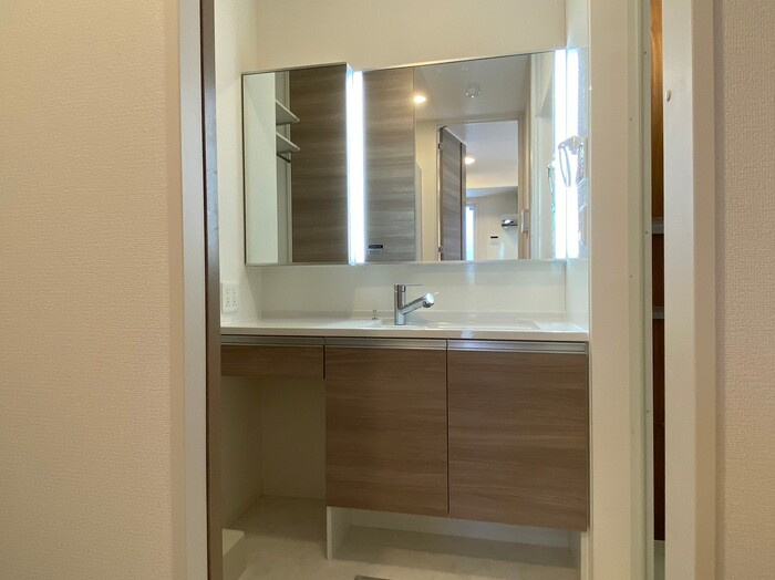 Luce Solare(ルチェ ソラーレ)の洗面所