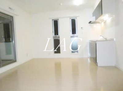 【居間・リビング】 | ロイヤルパーク | 洋室のお部屋です。