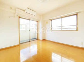 【居間・リビング】 | SIN−City板橋本町 | 洋室のお部屋です。