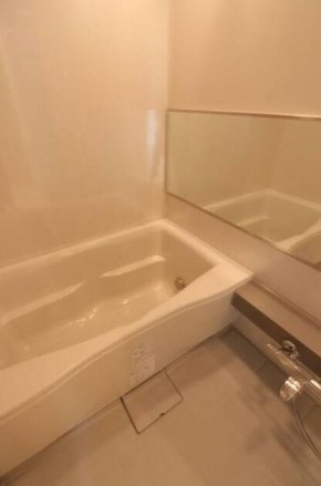 カスタリア池袋の浴室