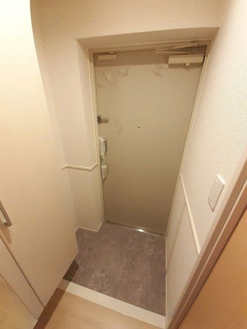 メゾン　ド　ルビアンの玄関