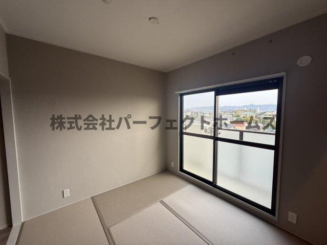 Orient Residence Suehirochoの和室|柔らかい畳が心地よい和室