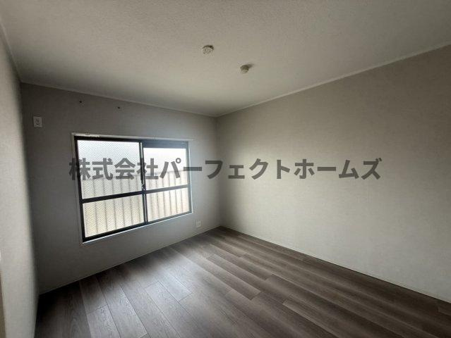 Orient Residence Suehirochoの洋室|明るい洋室です