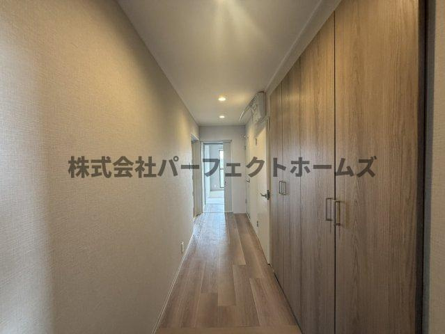 Orient Residence Suehirochoの内装|明るい色調の室内です