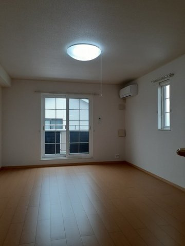 Ｍ、Ｓ　Ａｐａｒｔｍｅｎｔの居間・リビング