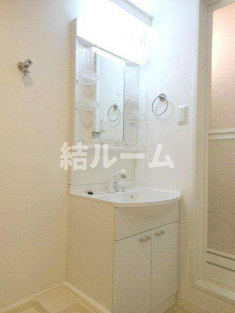 板橋区蓮根１丁目の賃貸マンションの洗面所