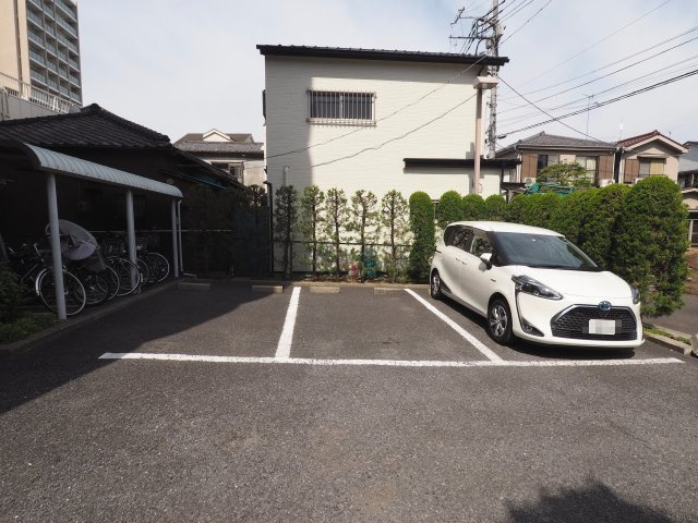 クレスト三晴駐車場の駐車場