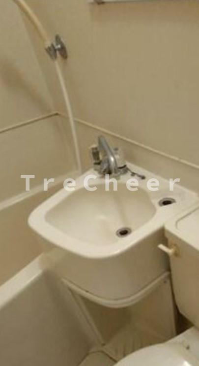 伊藤ビルの洗面所