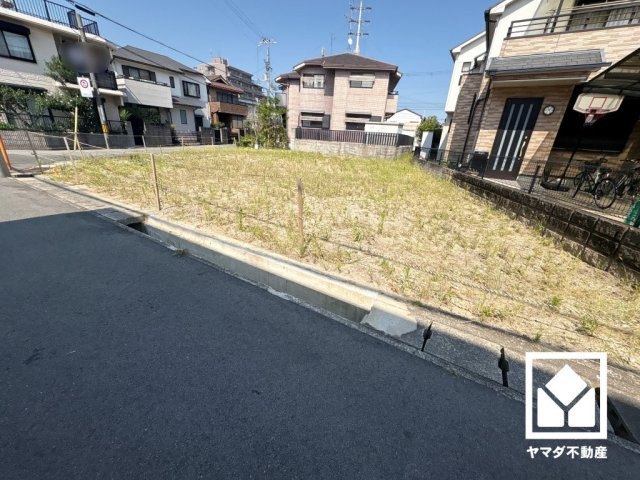 西宮市甲風園3丁目の外観|シンプルで飽きのこない、暮らしに余白をもたらす理想の家を建てられる一区画。