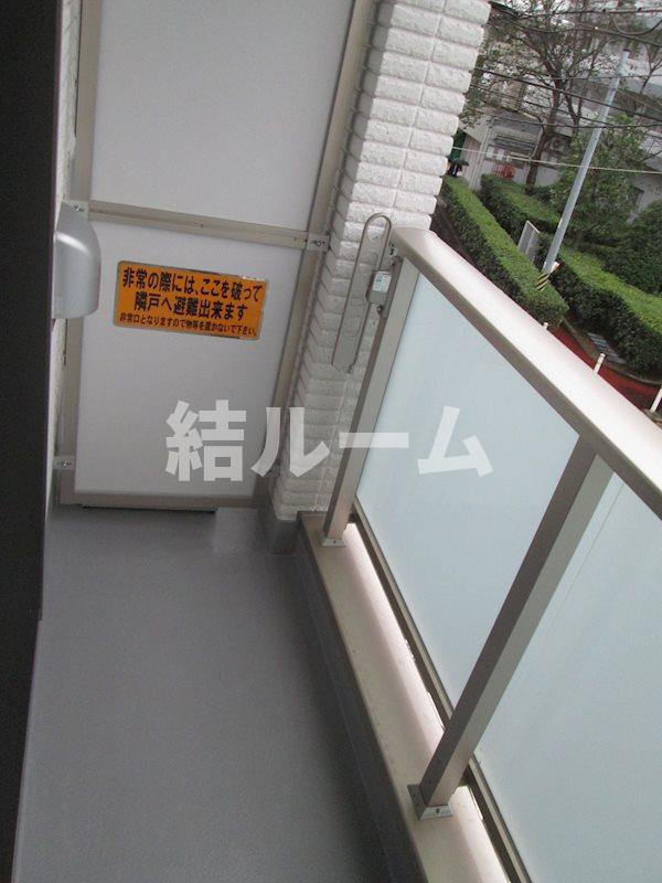 板橋区上板橋２丁目のアパートのバルコニー