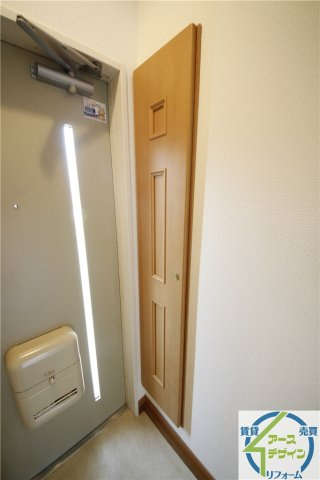 グローリー1番館の玄関|※類似部屋