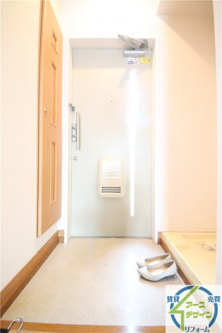 グローリー1番館の玄関|※類似部屋