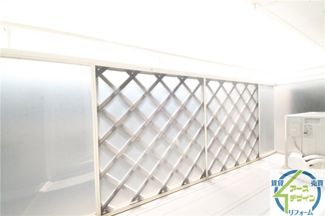 グローリー1番館のバルコニー|※類似部屋