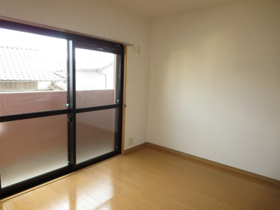 【寝室】 | サン・ジュリアン | 【サン・ジュリアン】その他部屋・スペース