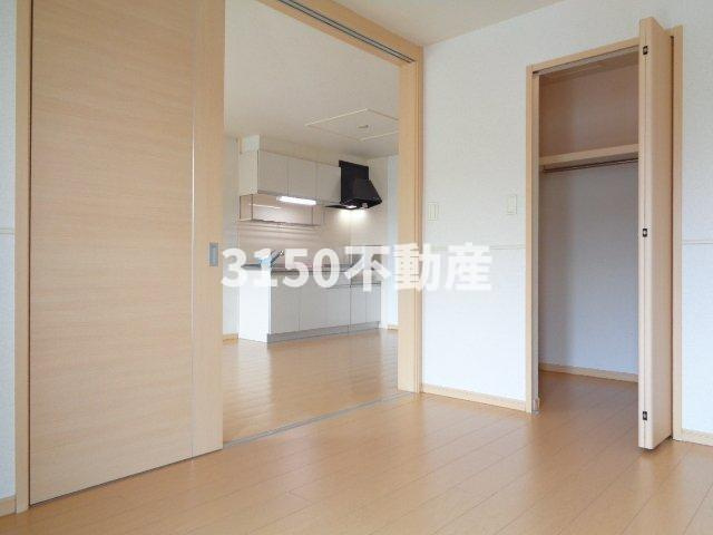 グロースフィールドⅠの居間・リビング