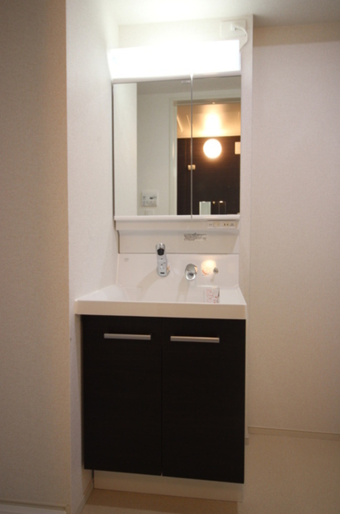 ONELIGHT博労町の洗面所