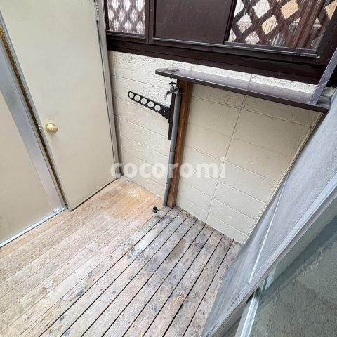 藤田町５丁目貸家のバルコニー