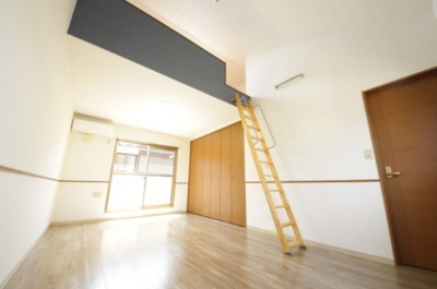 【洋室】 | セラウィC | ※同タイプの別の部屋の写真です。