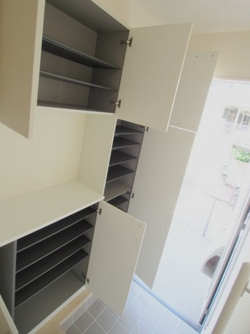 シャーメゾン真彩　Ｎ５０の玄関