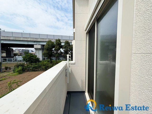 新築戸建　茅ヶ崎市西久保のバルコニー