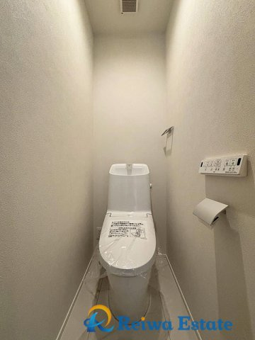 新築戸建　茅ヶ崎市西久保のトイレ