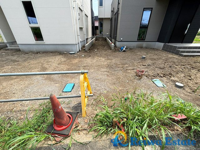 新築戸建　茅ヶ崎市西久保の駐車場
