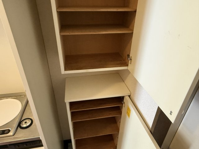 メゾン東中野の玄関