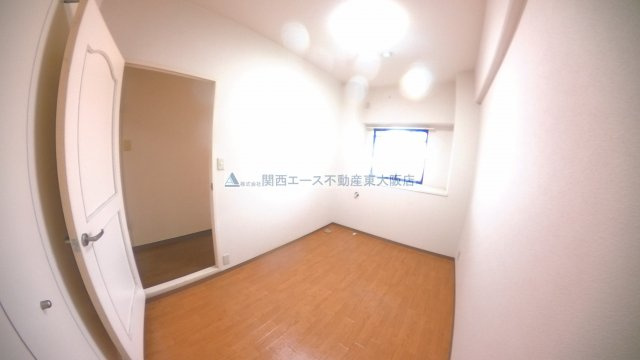 【寝室】 | センターロイヤル